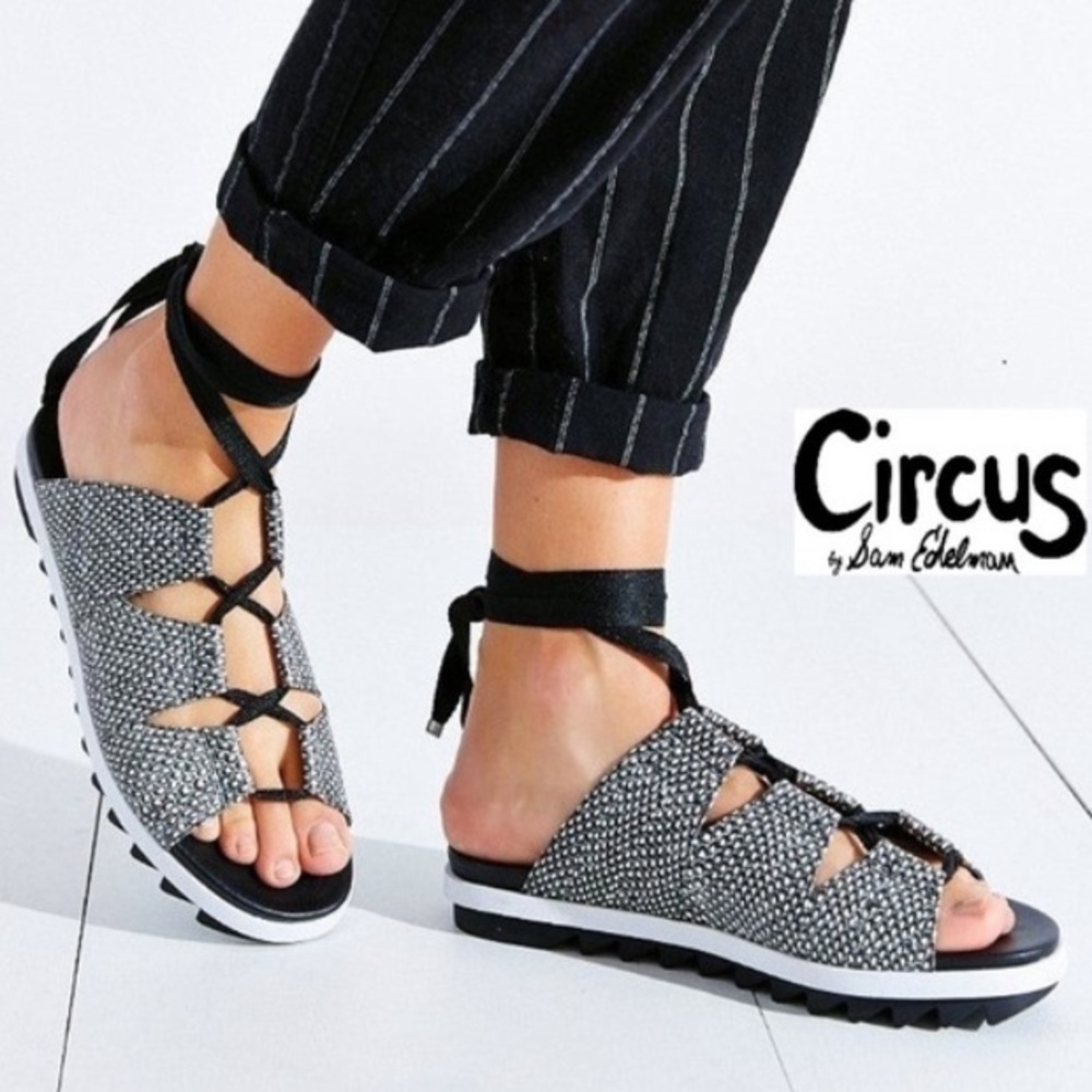 Circus sam Edelman Riley Lace up sandals